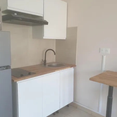 Meuble Proche Metro Jo24 Apartamento