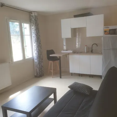 Meuble Proche Metro Jo24 * Noisy-le-Sec